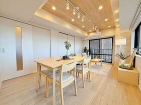 クレストコート中落合