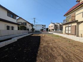 東京都三鷹市井口５丁目