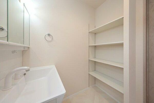 detached 埼玉県深谷市栄町

地図を見る