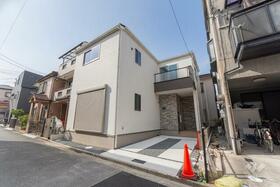 大阪府高槻市深沢町１丁目