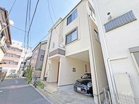 東京都豊島区池袋本町３丁目