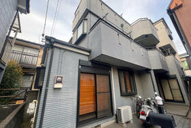 東京都足立区鹿浜３丁目