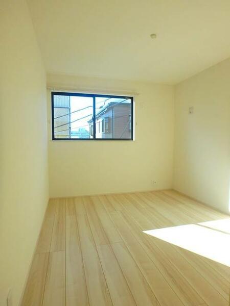 detached 埼玉県志木市下宗岡４丁目

地図を見る