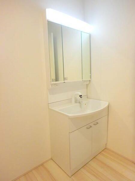 detached 埼玉県志木市下宗岡４丁目

地図を見る