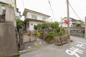 大阪府高槻市東城山町