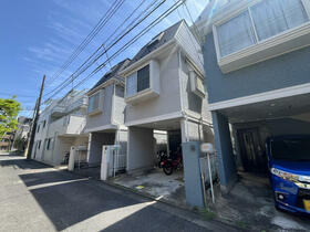 神奈川県川崎市中原区上丸子山王町２丁目