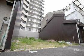 大阪府大阪市北区中津３丁目