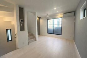 神奈川県川崎市中原区木月4丁目