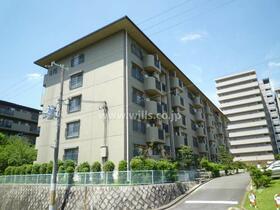 公社山田西Ｂ団地Ａ−１５棟