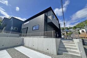 兵庫県宝塚市花屋敷つつじガ丘