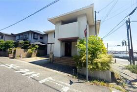 兵庫県川西市萩原台東１丁目