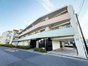 グランベリーパーク駅歩１１分　映画にショッピングと楽しい生活　クォンタ