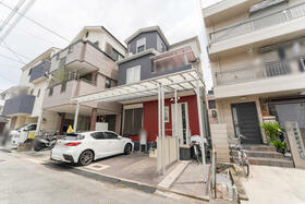 大阪府高槻市郡家新町