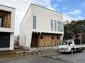 神奈川県藤沢市片瀬山１丁目