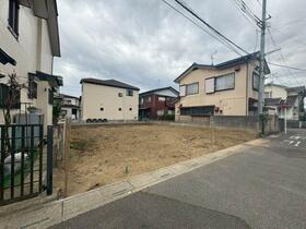 埼玉県越谷市弥栄町１丁目