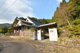 兵庫県丹波市青垣町大稗