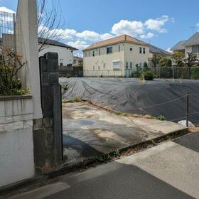 東京都目黒区中根２丁目