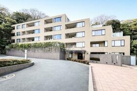 グランツオーベル本牧三溪園　南東向き／２３．１帖広々　／眺望良好／バス