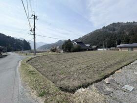 兵庫県丹波市春日町鹿場