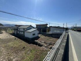 山形県山形市大字漆山