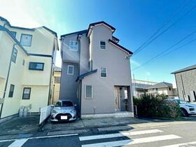 神奈川県茅ヶ崎市西久保