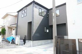 埼玉県草加市花栗２丁目