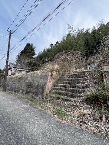 Land, Sanmu, Chiba