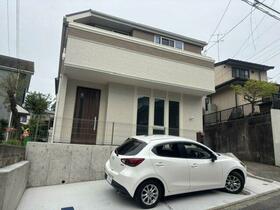 神奈川県横浜市泉区白百合１丁目