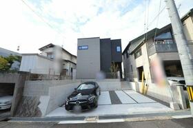 広島県広島市佐伯区五日市町大字昭和台