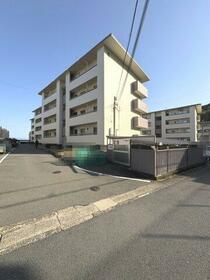 南円明寺ケ丘団地８棟