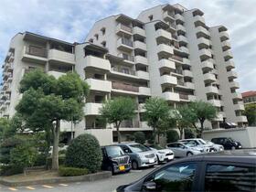 大阪府吹田市五月が丘東