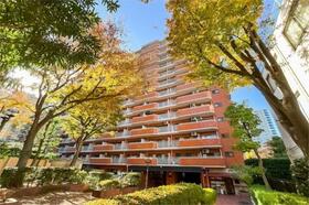 シャンボール三田