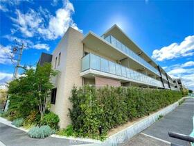 兵庫県伊丹市鈴原町４丁目