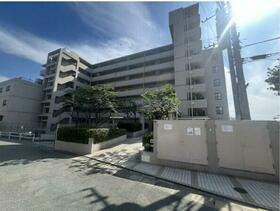 福岡県福岡市東区和白丘１丁目