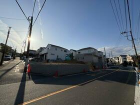 神奈川県横浜市金沢区富岡西２丁目