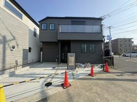 東京都町田市成瀬６丁目