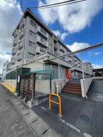 エメラルドタウン本城Ｊ棟