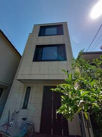 東京都品川区南大井６丁目