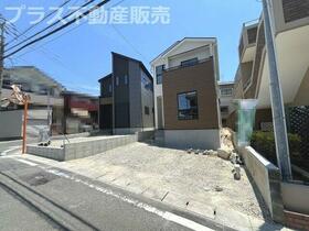 福岡県春日市白水ヶ丘２丁目