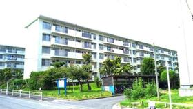 八潮伊草団地８号棟