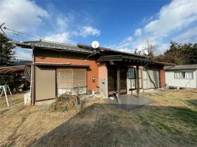 福岡県中間市土手ノ内１丁目