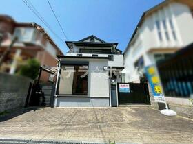 大阪府吹田市千里山東１丁目
