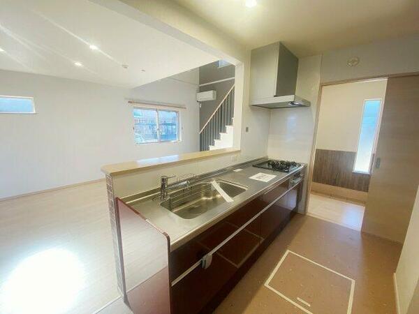 detached 埼玉県蕨市錦町５丁目

地図を見る