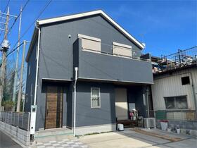 埼玉県草加市花栗４丁目