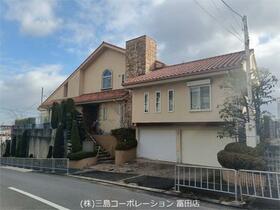 大阪府高槻市岡本町