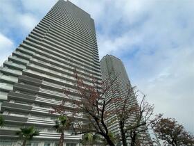 Ｗ　Ｃｏｍｆｏｒｔ　Ｔｏｗｅｒｓ　ＥＡＳＴ