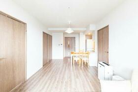 大阪府箕面市船場東３丁目