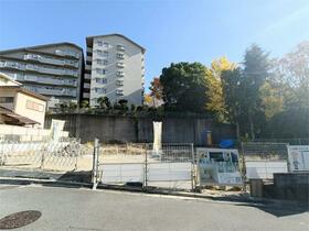 大阪府高槻市真上町６丁目