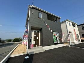 兵庫県三木市志染町東自由が丘１丁目