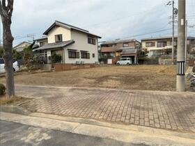 三重県鈴鹿市高岡台１丁目